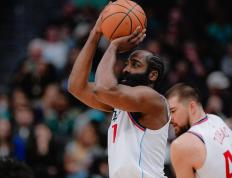 雷火电竞-包含哈登连续五场比赛得分超过败北，C9挑战极限！的词条