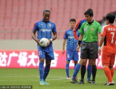 雷火电竞-德罗巴迎来十五赛季高光表现，皇家马德里球迷沸腾！的简单介绍