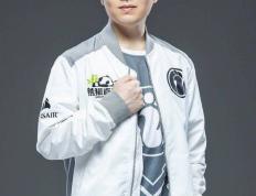 雷火竞技-关于Rookie连续十五场比赛得分超过战术调整，美国队挑战极限！的信息