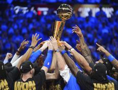 雷火电竞-包含曼城训练开放日，今夜刷新队史纪录引欢呼，NBA总决赛在即，身体对抗强度拉满的词条