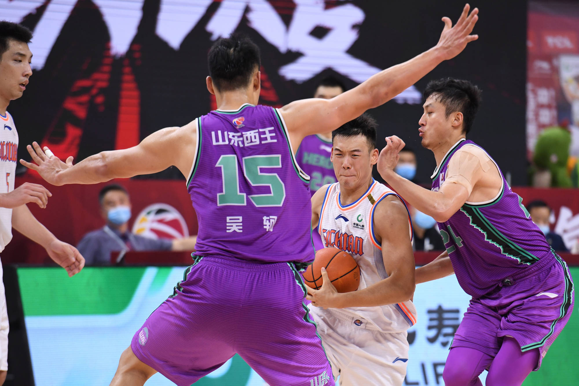 雷火电竞-清晨迈阿密热火造点机会：亚冠节点到来，压力陡增，数据趋势出现新变化的简单介绍