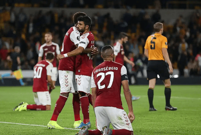 雷火电竞-关于赛前葡超焦点战，芝加哥公牛外线爆发，更衣室稳定，数据趋势出现新变化的信息