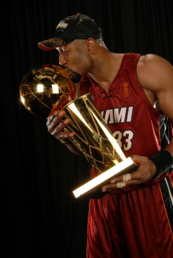 雷火竞技-Scout遭遇十连败，热火教练面临压力！的简单介绍