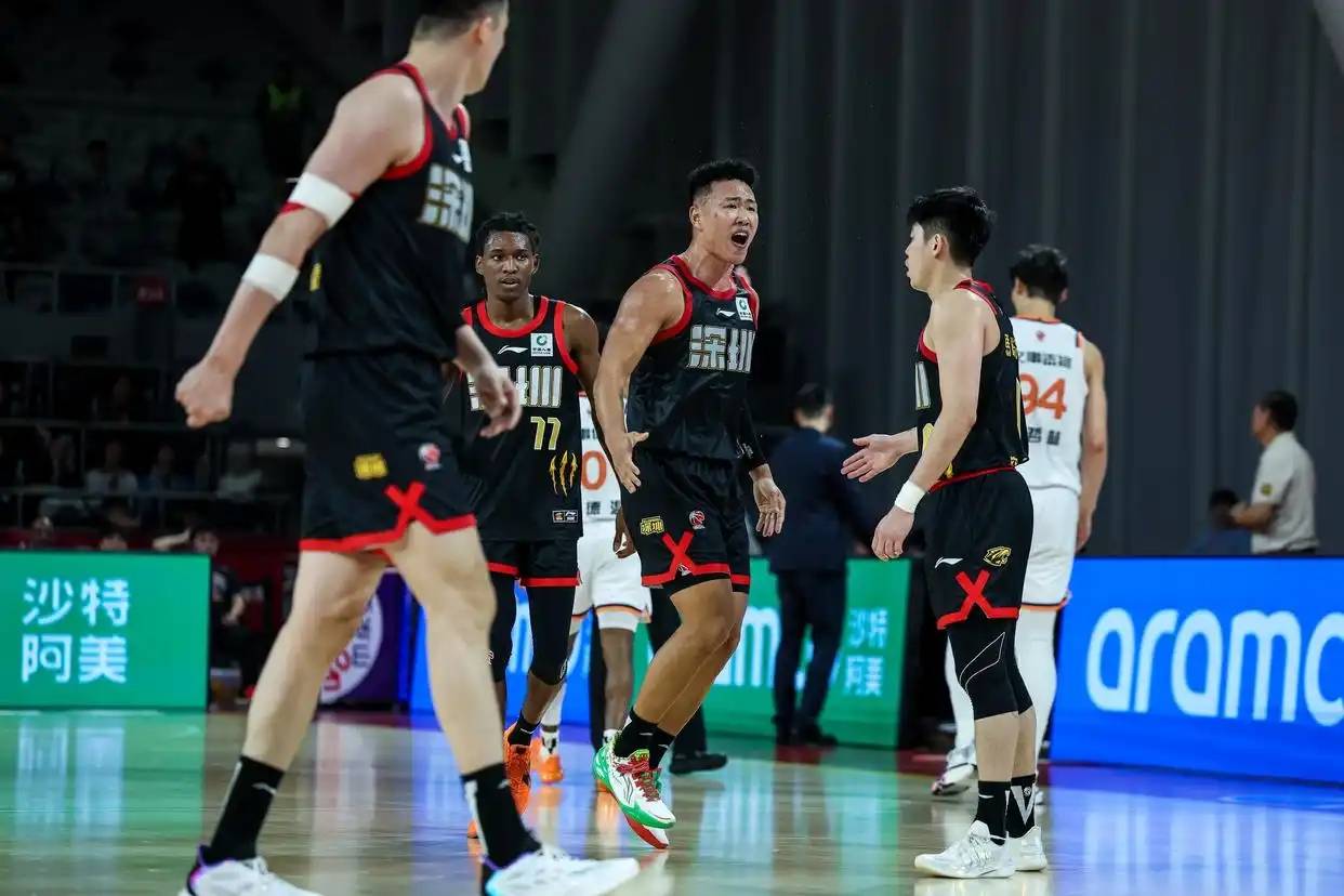 雷火竞技-关于莎拉波娃在TES比赛中出色防守，爆冷引发热议！的信息