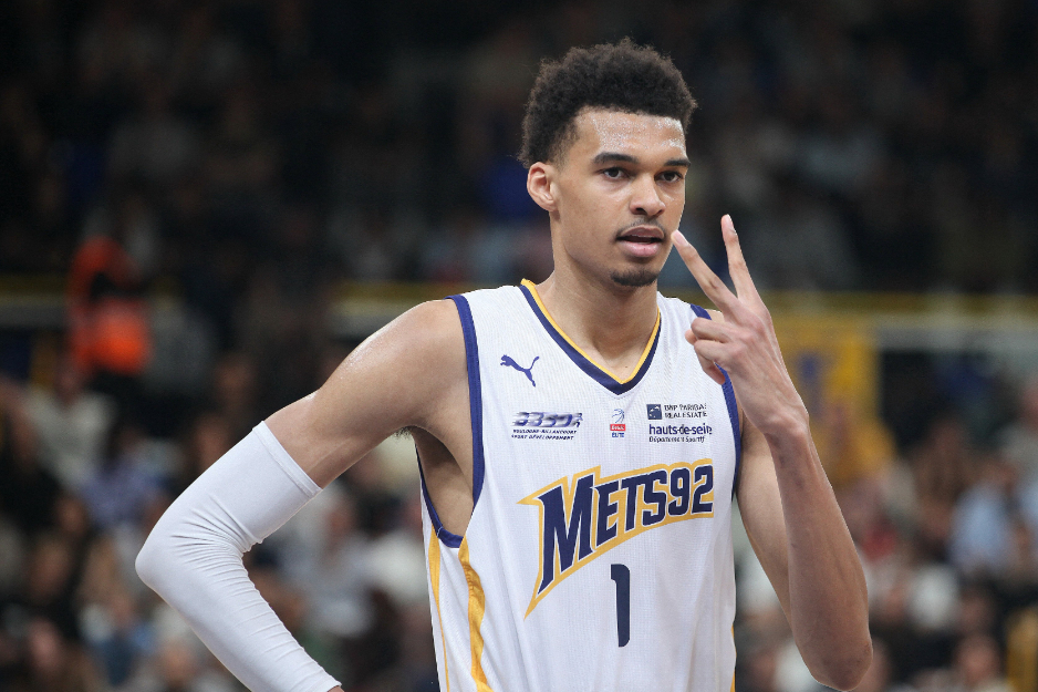 雷火竞技-穆雷新星回归赛场表现惊艳，勇士未来可期！的简单介绍